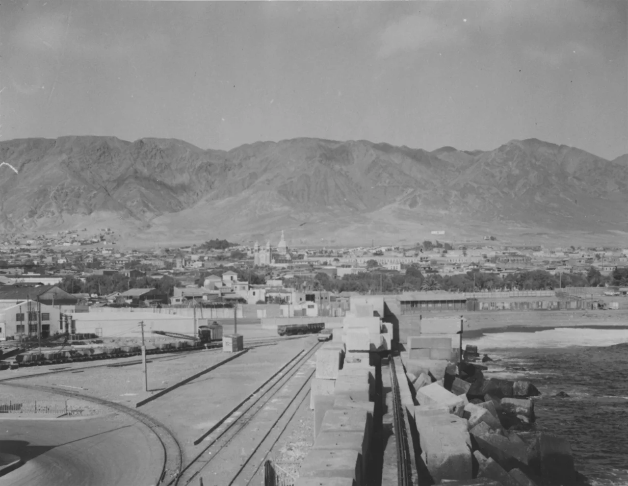 Montage of Antofagasta, Antofagasta Region, Republic of Chile. Description:
1º row: View of downtown Antofagasta.
2º row: Old Antofagasta Customs House building, Beach of Antofagasta, & Hand of the Desert, sand sculpture in Atacama desert.
3º row: Sailboats, and Plaza Colón clocktower with Antofagasta Cathedral.
4º row: La Portada Natural Monument, Panorama of North Antofagasta, & Ruins of Huanchaca.