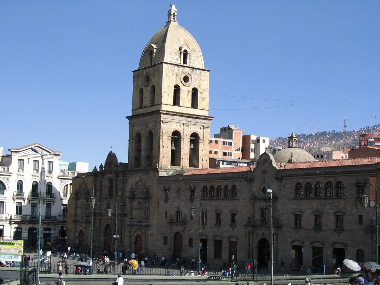 San Francisco La Paz Bolivia
Photo's Author: User:Anakin