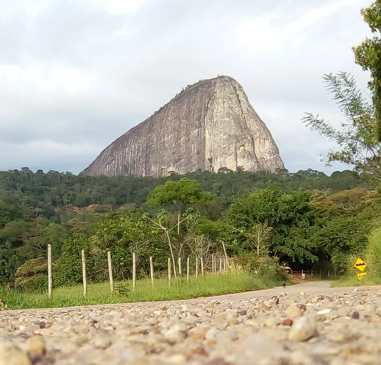 Pedra da Marta Rocha em Ladainha, Vale do Mucuri- MG. Símbolo e ponto turístico da cidade.