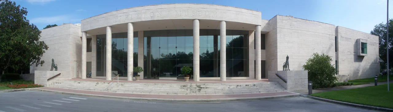 Ocala, Florida: Appleton Museum of Art:
Panoramic view.