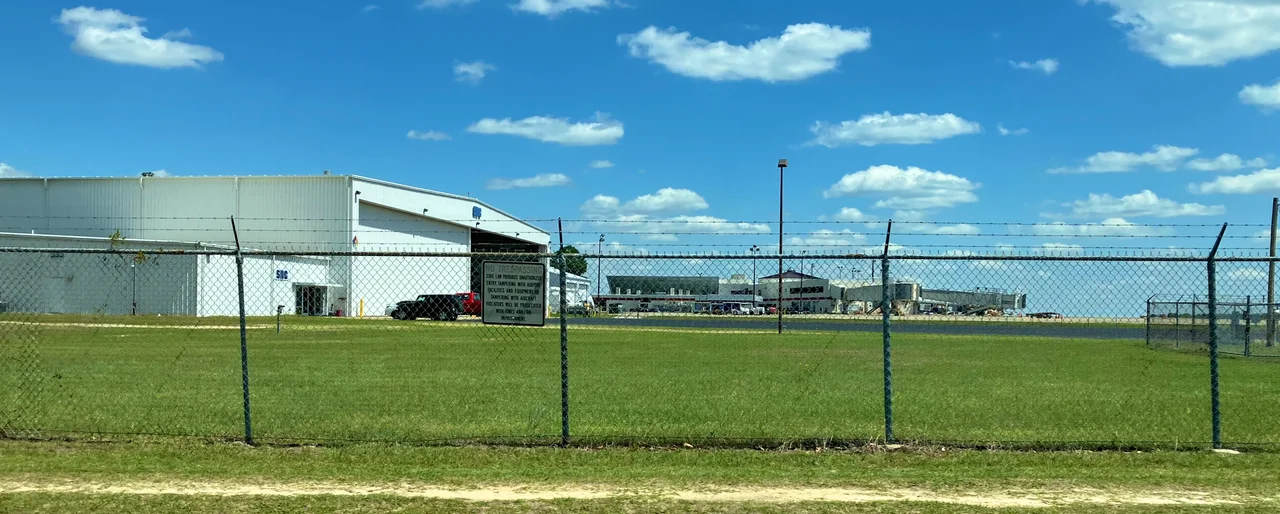 Fayetteville, North Carolina
Fayetteville Regional Airport (26944907859).jpg