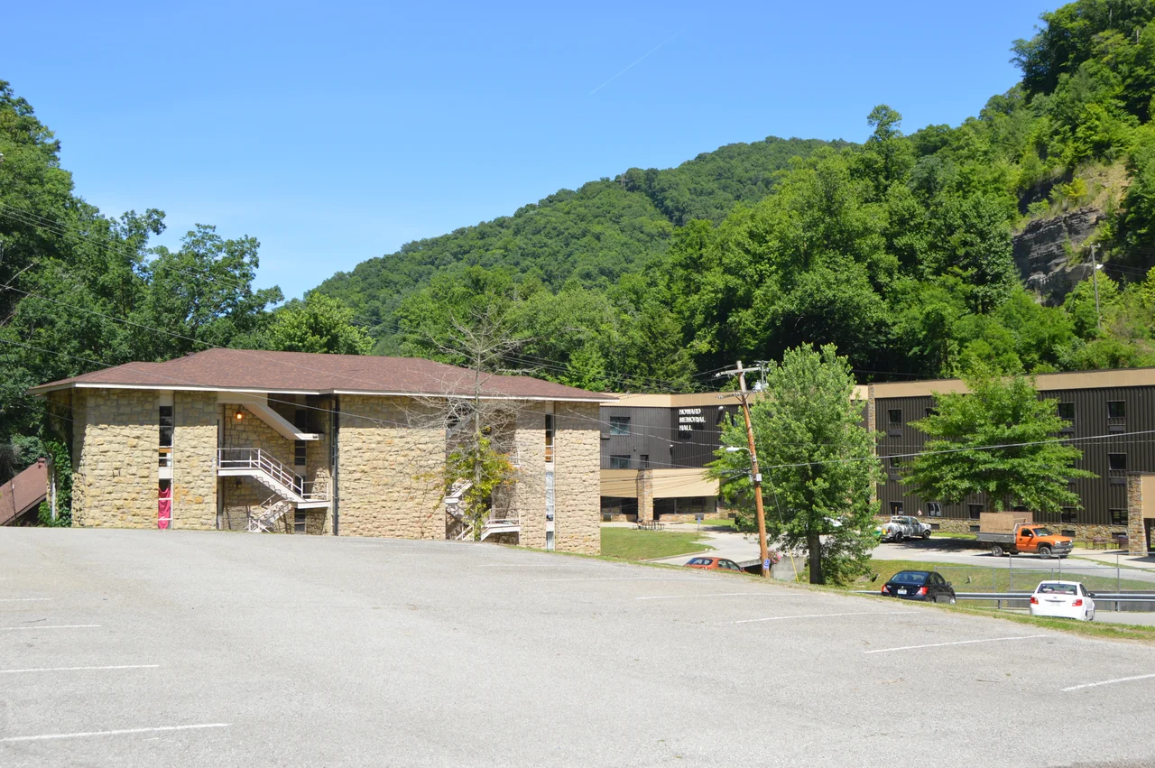Buildings on the campus of Alice Lloyd College in Pippa Passes, Kentucky, United States. Photo is taken at the western end (?) of the campus, from a parking lot along Spruce Pine Road (Kentucky Route 1697).