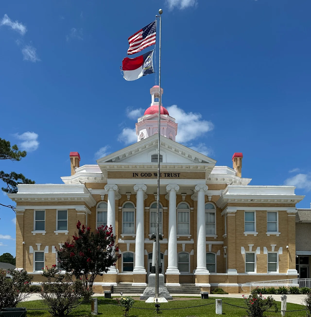 The Duplin County Courthouse is located at 112 Duplin Street in Kenansville, North Carolina.