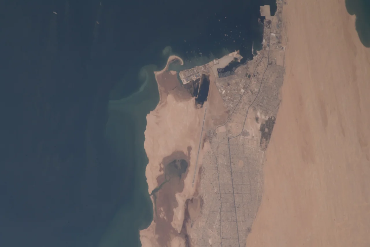 rue au lever du soleil Nouadhibou