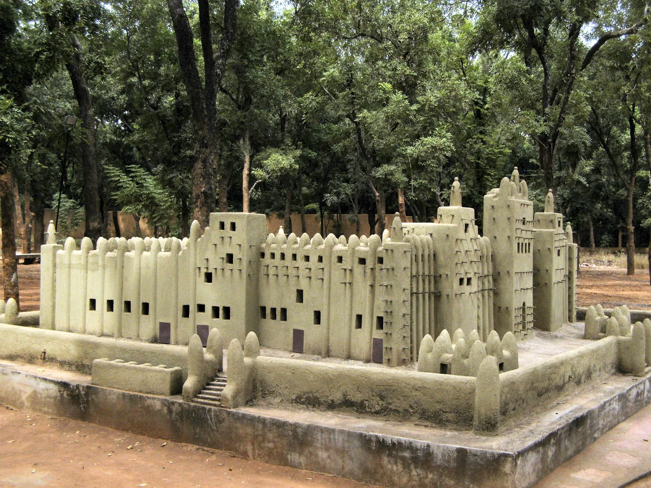 Maquette de la Grande mosquée de Djenné au musée National de Bamako (Mali)