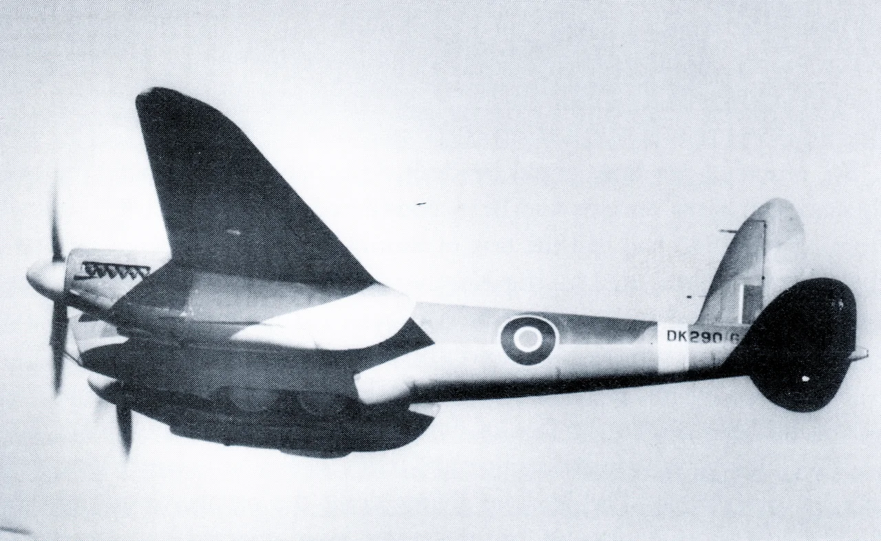 "Highball" prototype bombs in the modified bomb bay of de Havilland Mosquito DK290/G