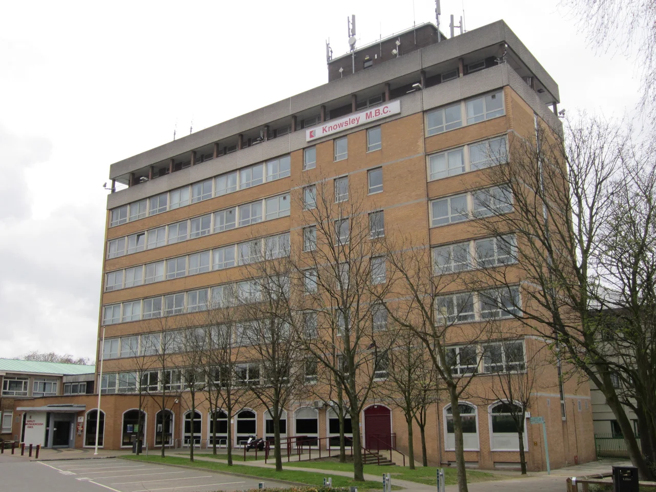 Knowsley Metropolitan Borough Council municipal building, Archway Road, Huyton, Merseyside, England.