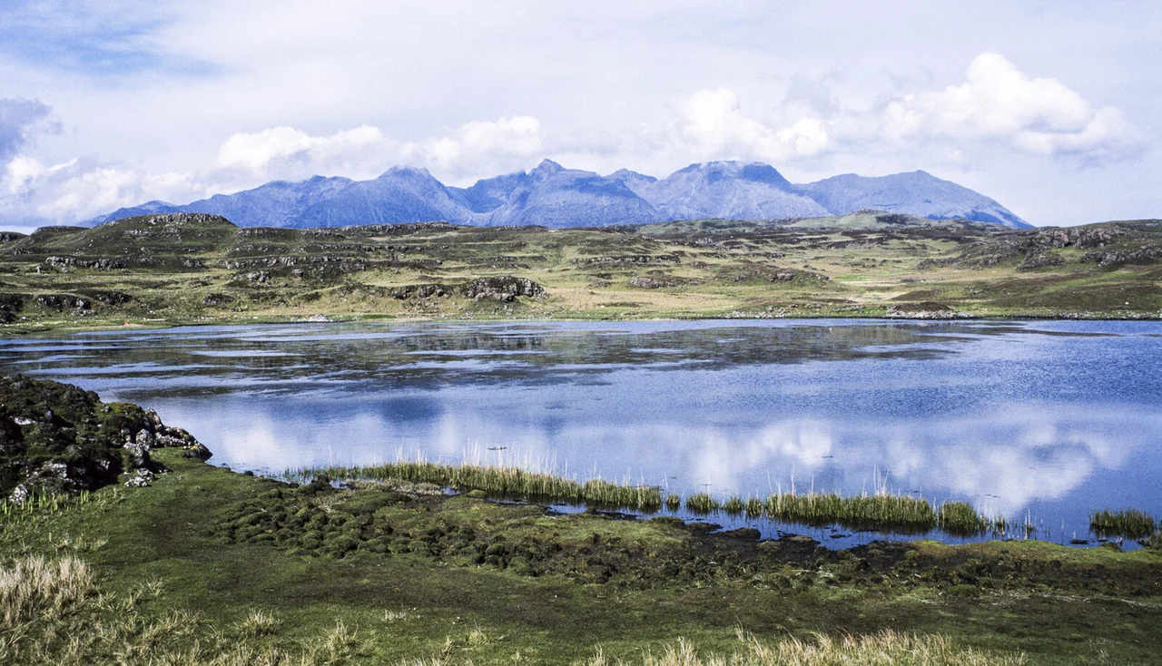 Rubha an Dùnain: the Viking Canal