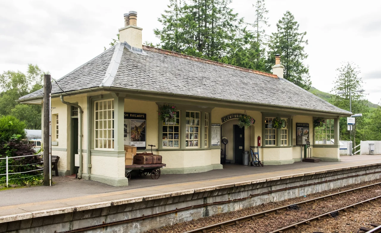 This is a photo of listed building number