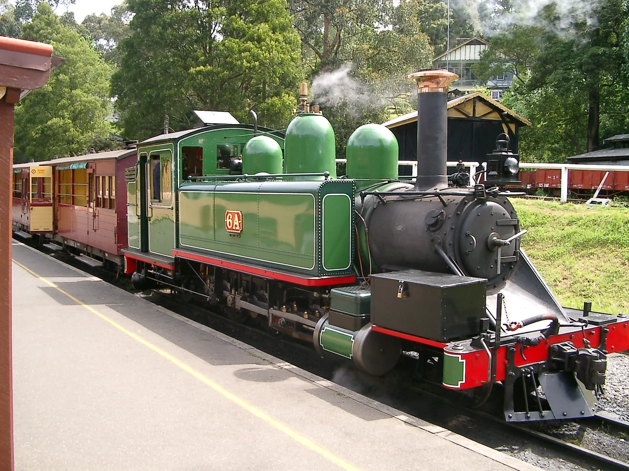 Foto: Lok 6A der Puffing Billy Railway in der Station von Belgrave
Eigenes Foto vom 10.11.2002