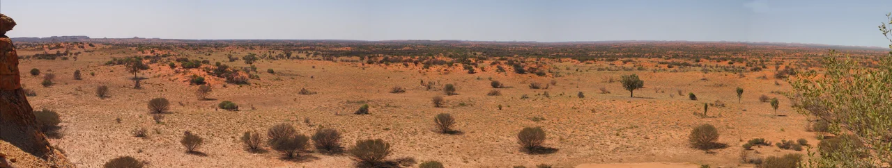 Australia - King's Canyon, in the remote outback in the centre of the country, is the famous destination in "Priscilla Queen of the Desert".