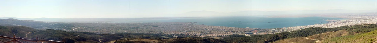 Panoramic view of Thessaloniki, Greece with Mount Olympus in the background.