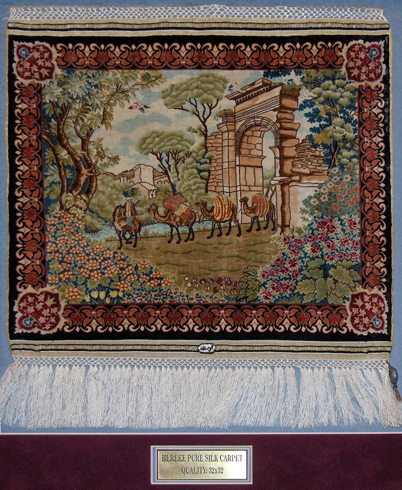 Extremely rare Hereke pure silk on silk Turkish carpet; 0.6 m2, 32 x 32 knots/cm2; 13 years of work, value (est.) : 142,500 €; Hadosan, Urgüp, Cappadocia, Turkey