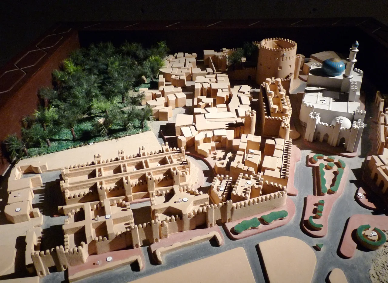 Model of Nizwa fort and mosque