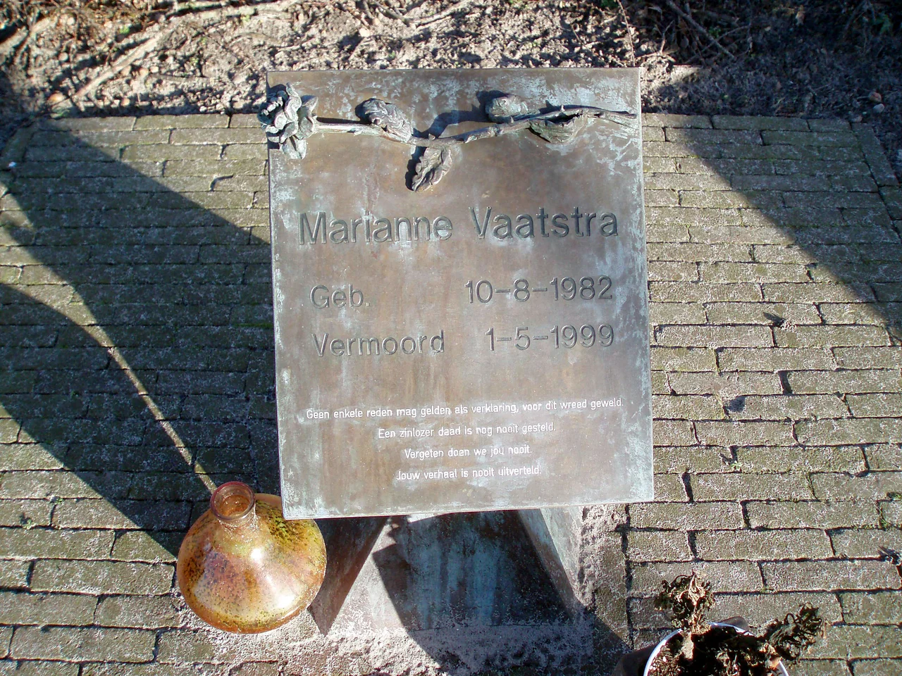Kunstenaar: Hans Jouta, 2004