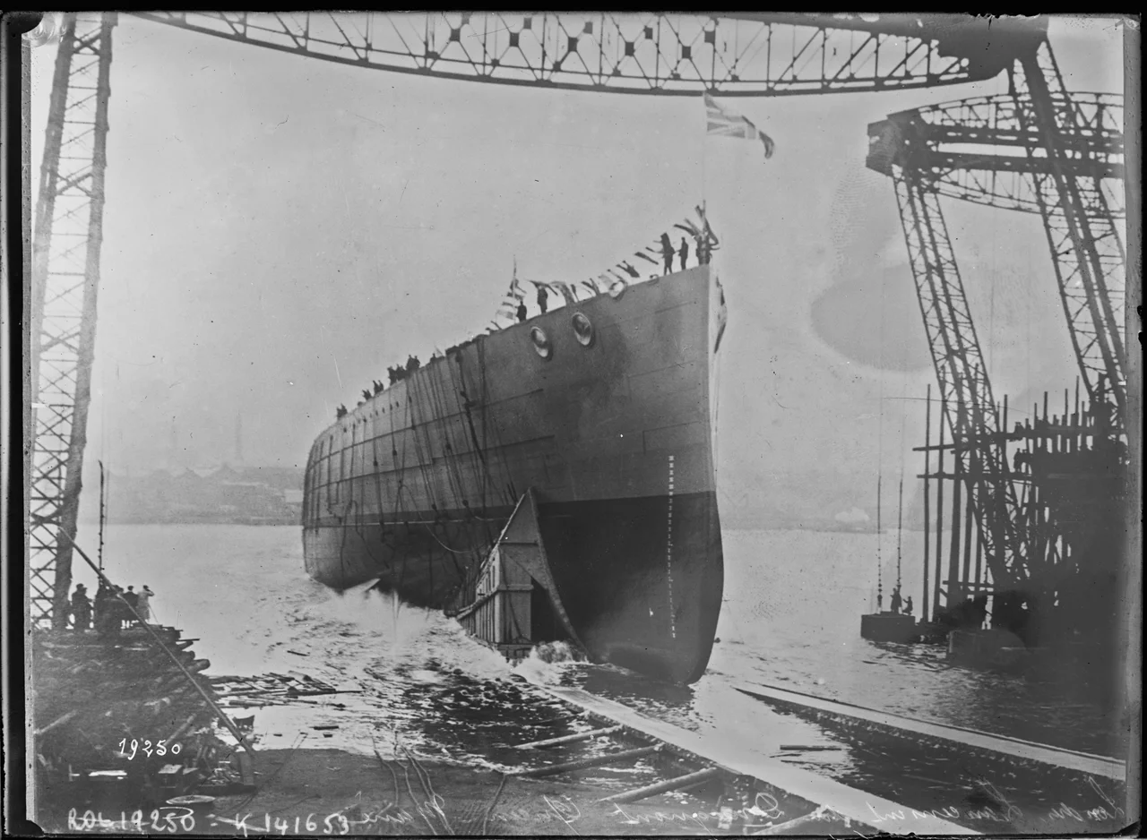Destruction of the battlecruiser HMS Queen Mary at the Battle of Jutland