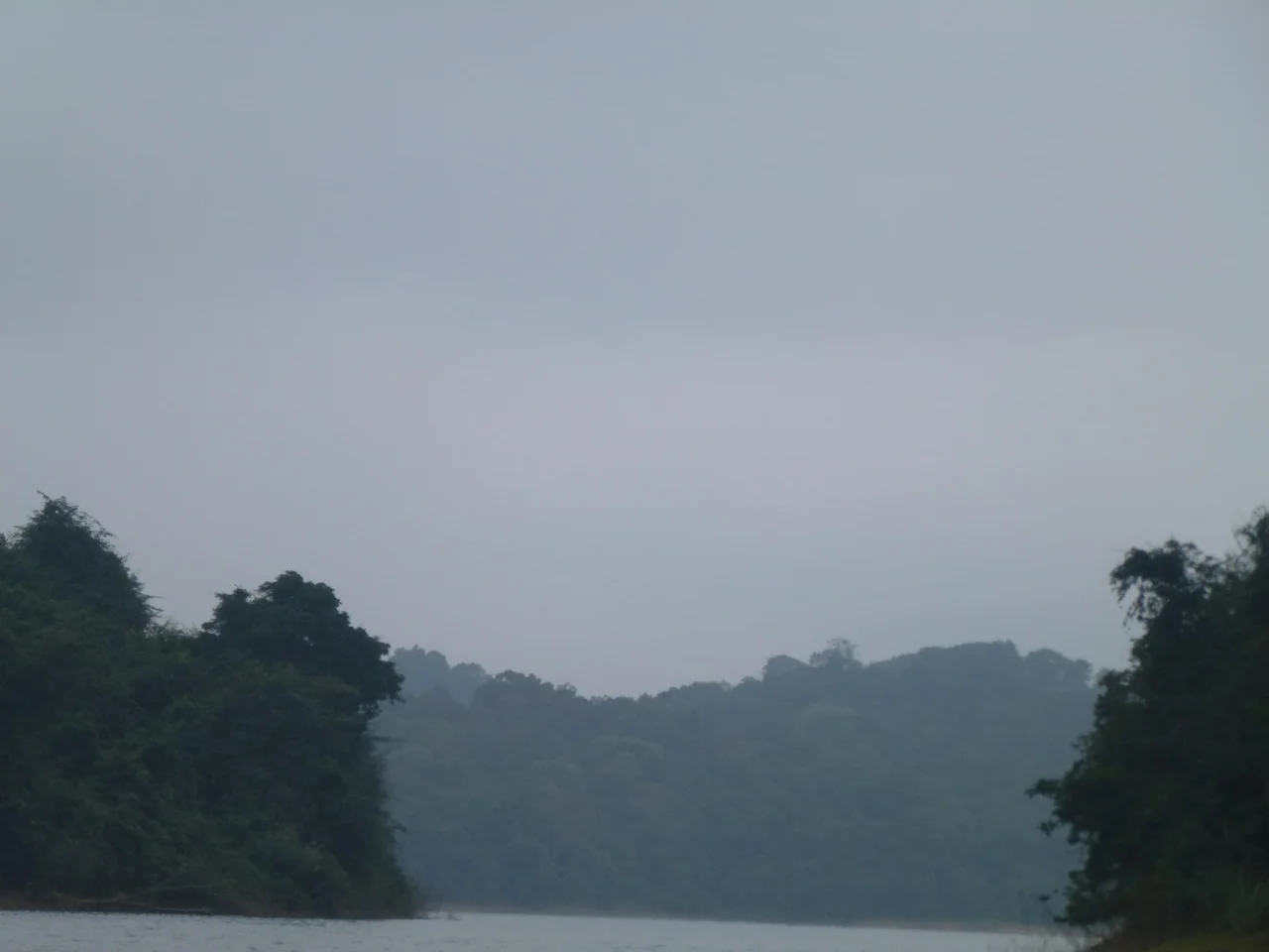 Lake Song Muc in Ben En National Park.