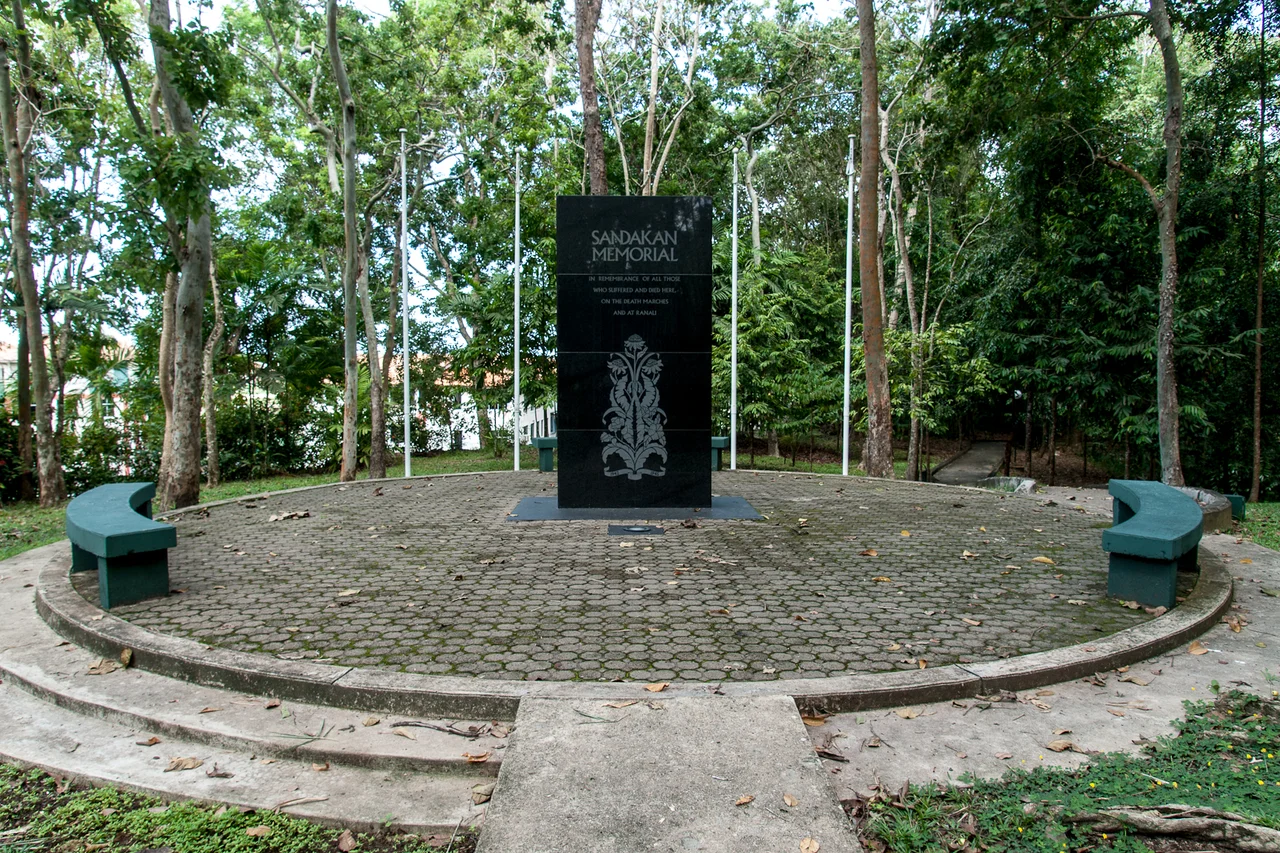 Sandakan Memorial Park; Obelisk, Frontside