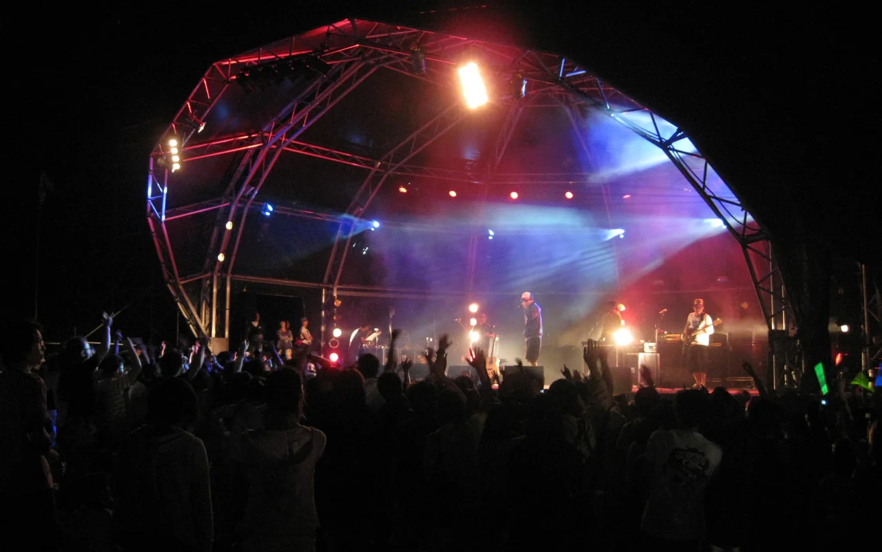 Largest stage on the last day of Spring Scream 2009.