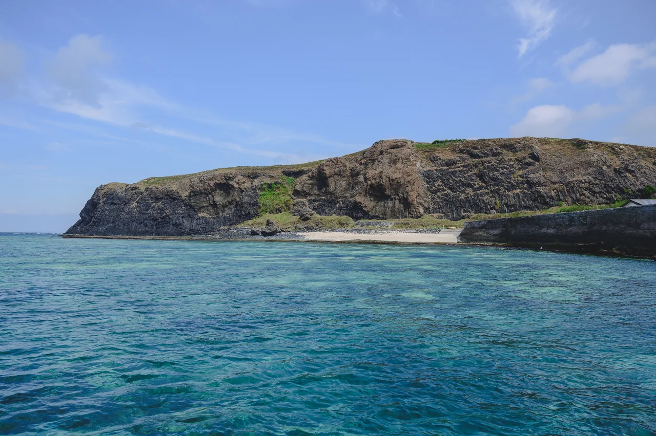 澎湖東吉嶼東吉之眼,為澎湖東吉嶼代表性自然景觀與天然的玄武岩地質。