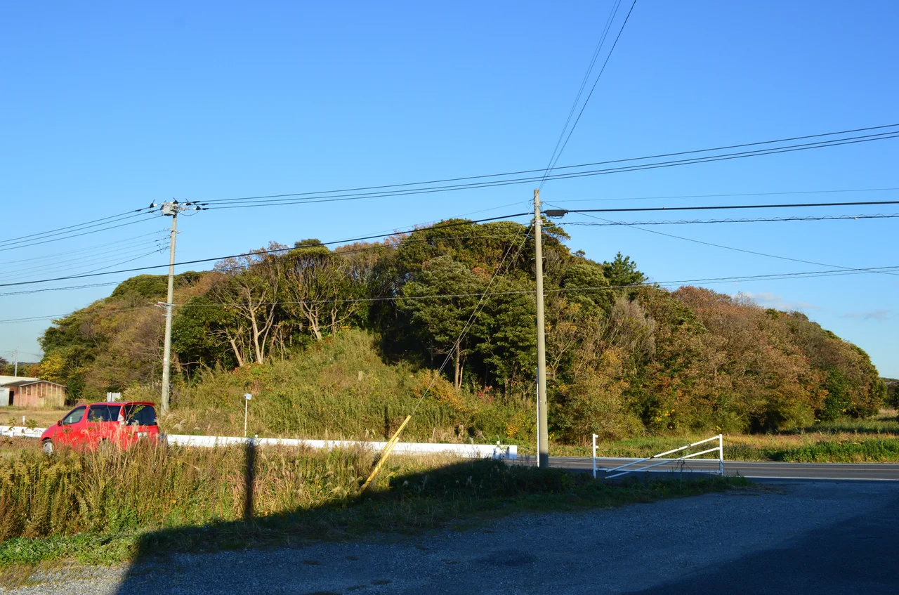 内裏塚古墳 全景
